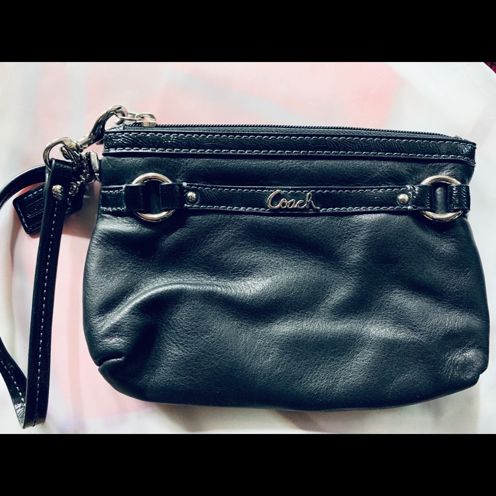 EUC* Coach Wristlet